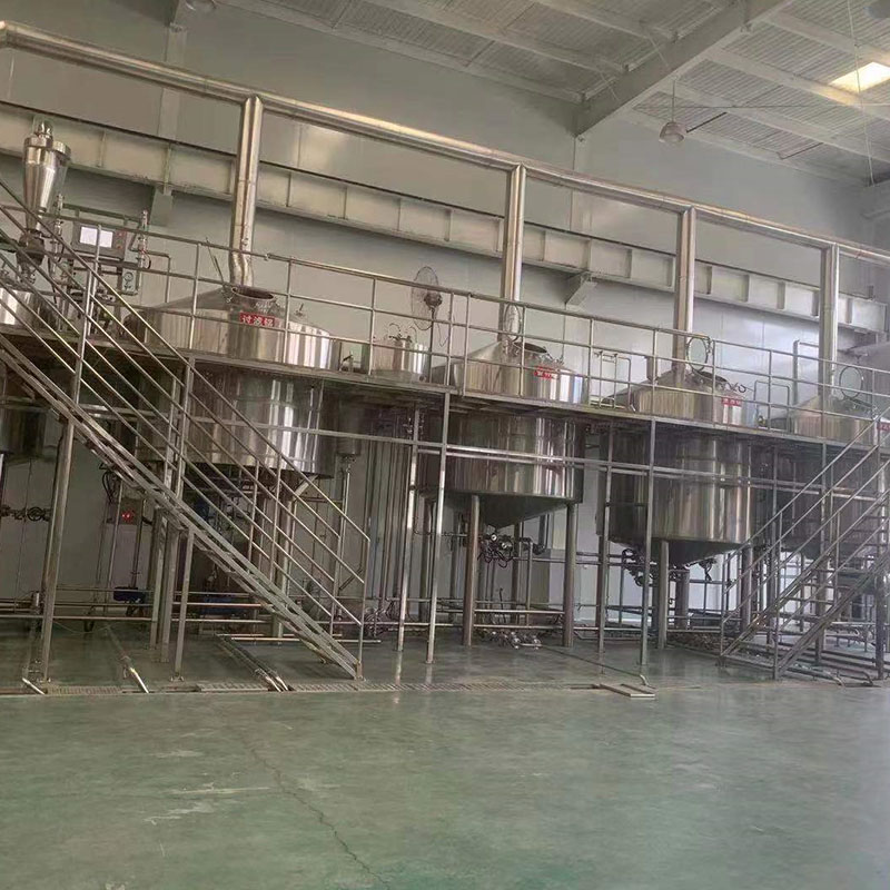 覃塘精酿啤酒设备厂—平面布置、设备设计、制造、调试、培训等一条龙服务_COPY