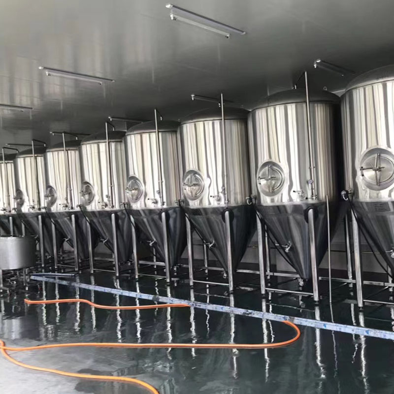 覃塘精酿啤酒设备厂—精酿啤酒设备制造：传承工艺与创新科技的交融